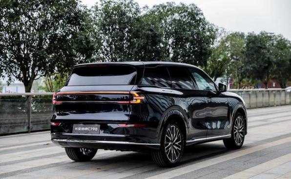2025新澳最新资料大全和20多万的车14万卖与14到20万的车
